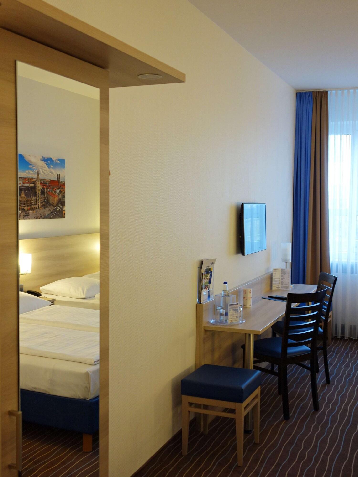 Hotel Amber Econtel 3*