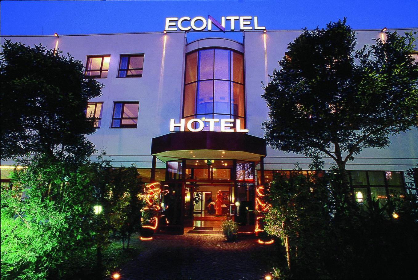 Hotel Amber Econtel 3*