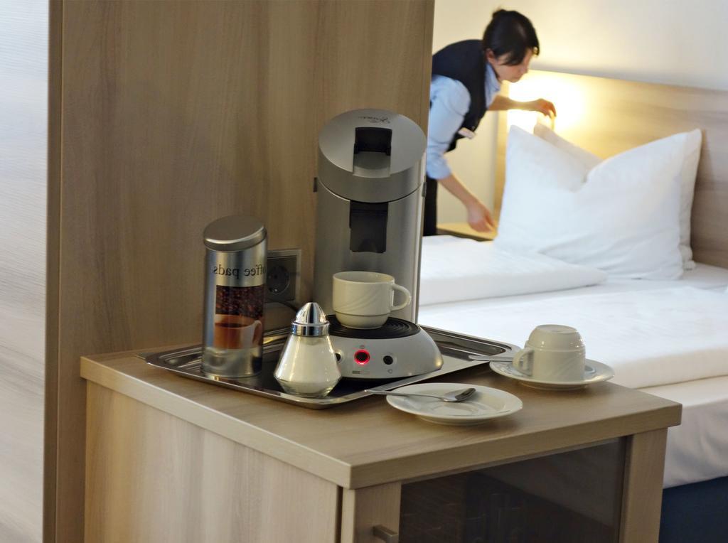 Hotel Amber Econtel 3*