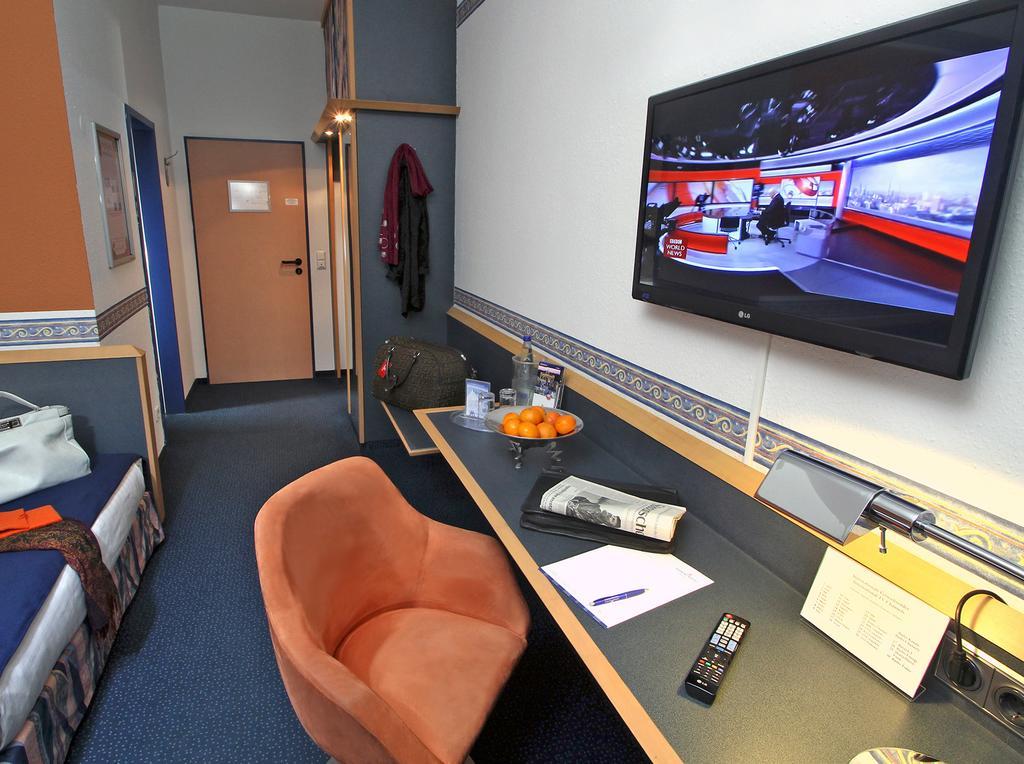 Hotel Amber Econtel