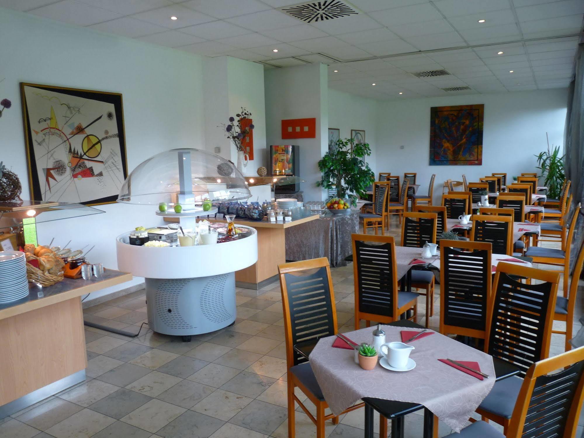 Amber Econtel Hotel München